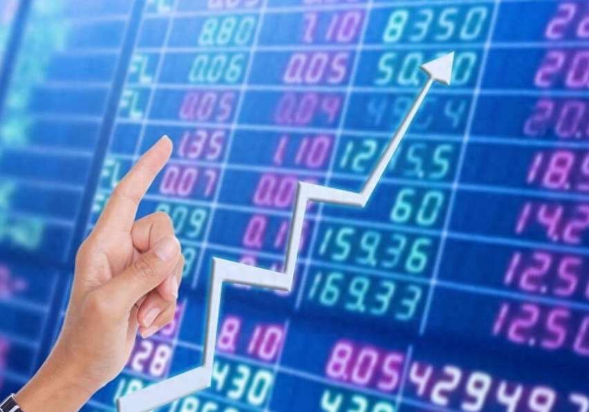 Using Credit for Gold: Is It Worth the Gamble?